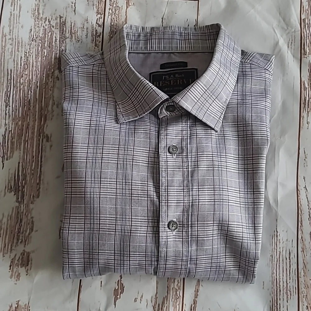 Jos.‎ A. Bank Reserve Tailored Fit Long Sleeve XL